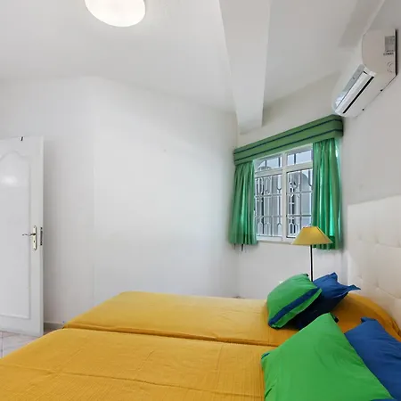 Rebelo * Албуфейра